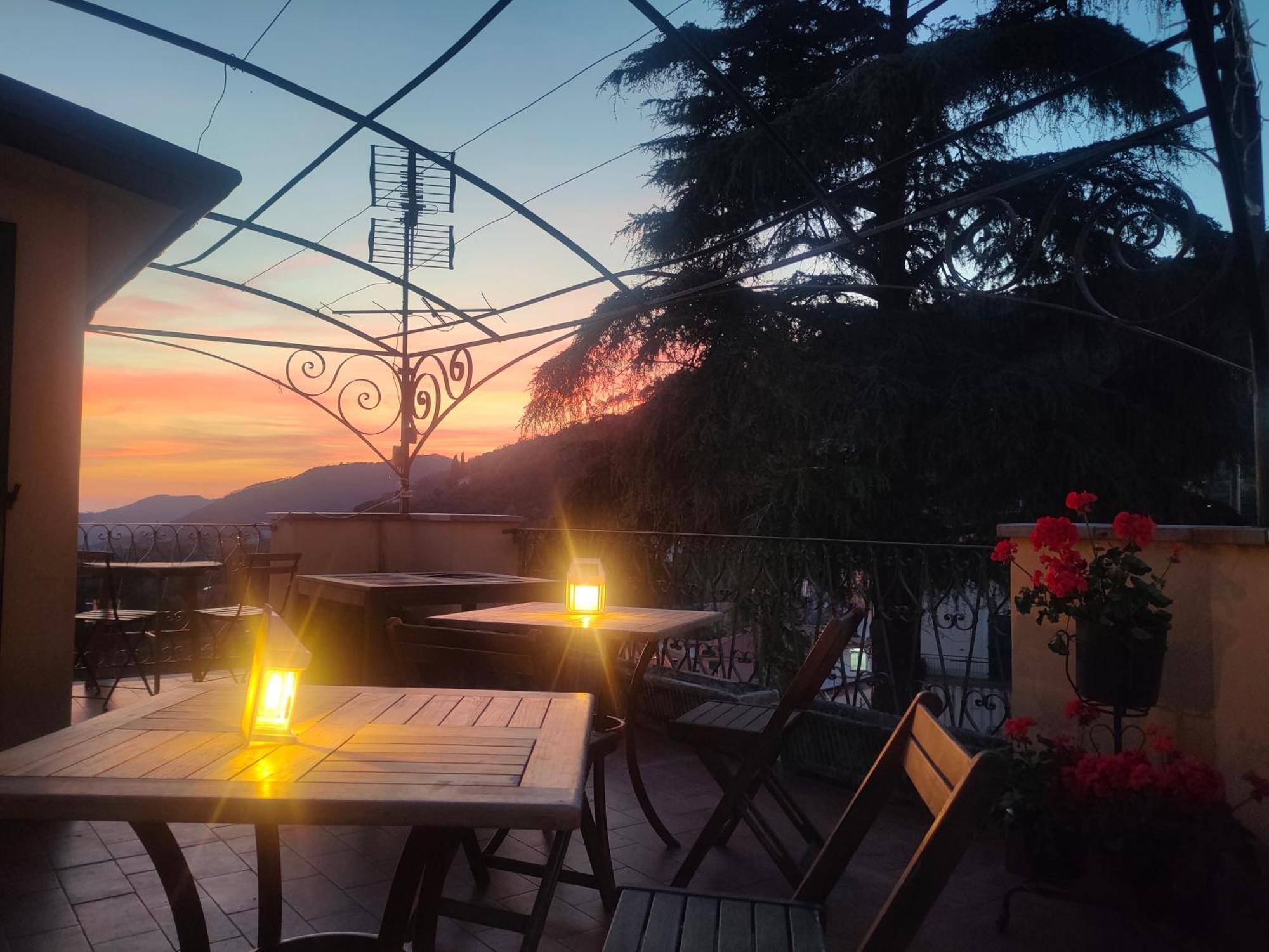 Camera Tra Le Cinque Terre, Camogli E Portofino. Vista Valle E Scorcio Mare All'Orizzonte Castiglione Chiavarese Eksteriør billede